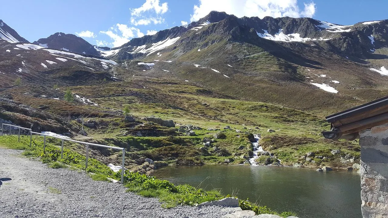 Hotel Garni Valuella Ischgl 4*,